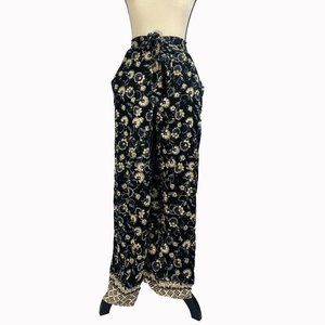 Wide leg Floral Pants